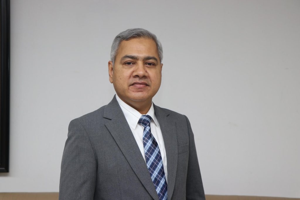 আলোচিত এক নাম জেফরি এপস্টিন: ক্ষমতা, অর্থ ও অন্ধকার অপরাধের এক বিতর্কিত অধ্যায়